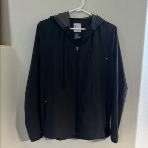 Vuori women’s outdoor trainer shell